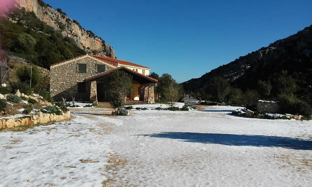 Bed and Breakfast Punto Di Ristoro Uttolo Baunei Itálie
