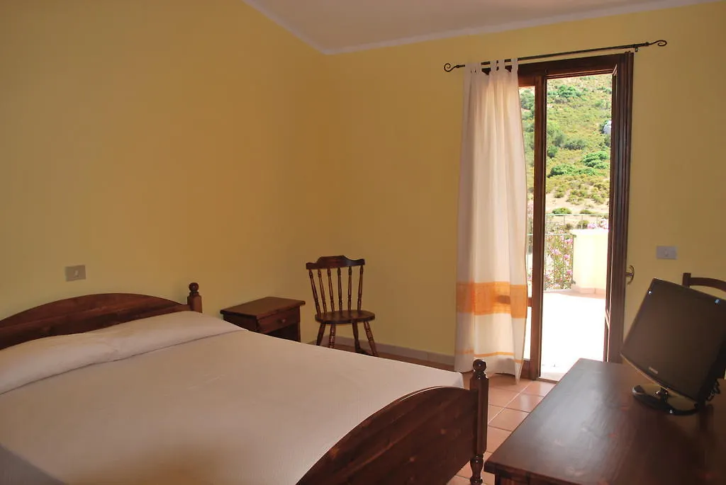 Bed & Breakfast Bed and Breakfast Punto Di Ristoro Uttolo Baunei